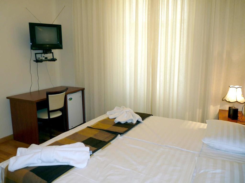 Hotel Royal Tbilisi Quarto foto